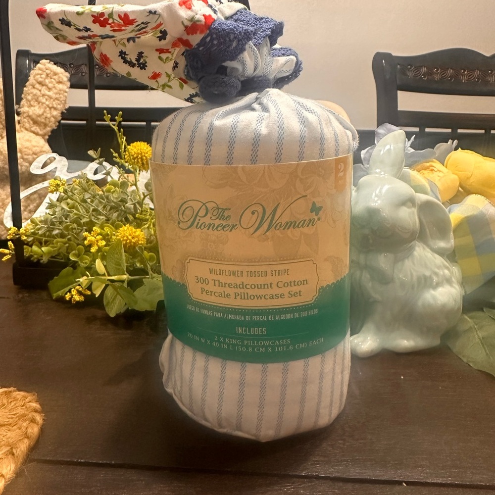 The Pioneer Woman Blue Striped Pillowcase Set new with tags